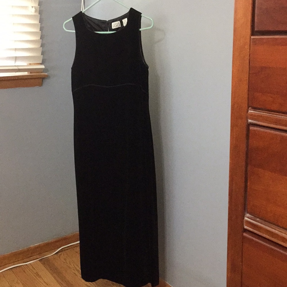 Full length velvet black dress